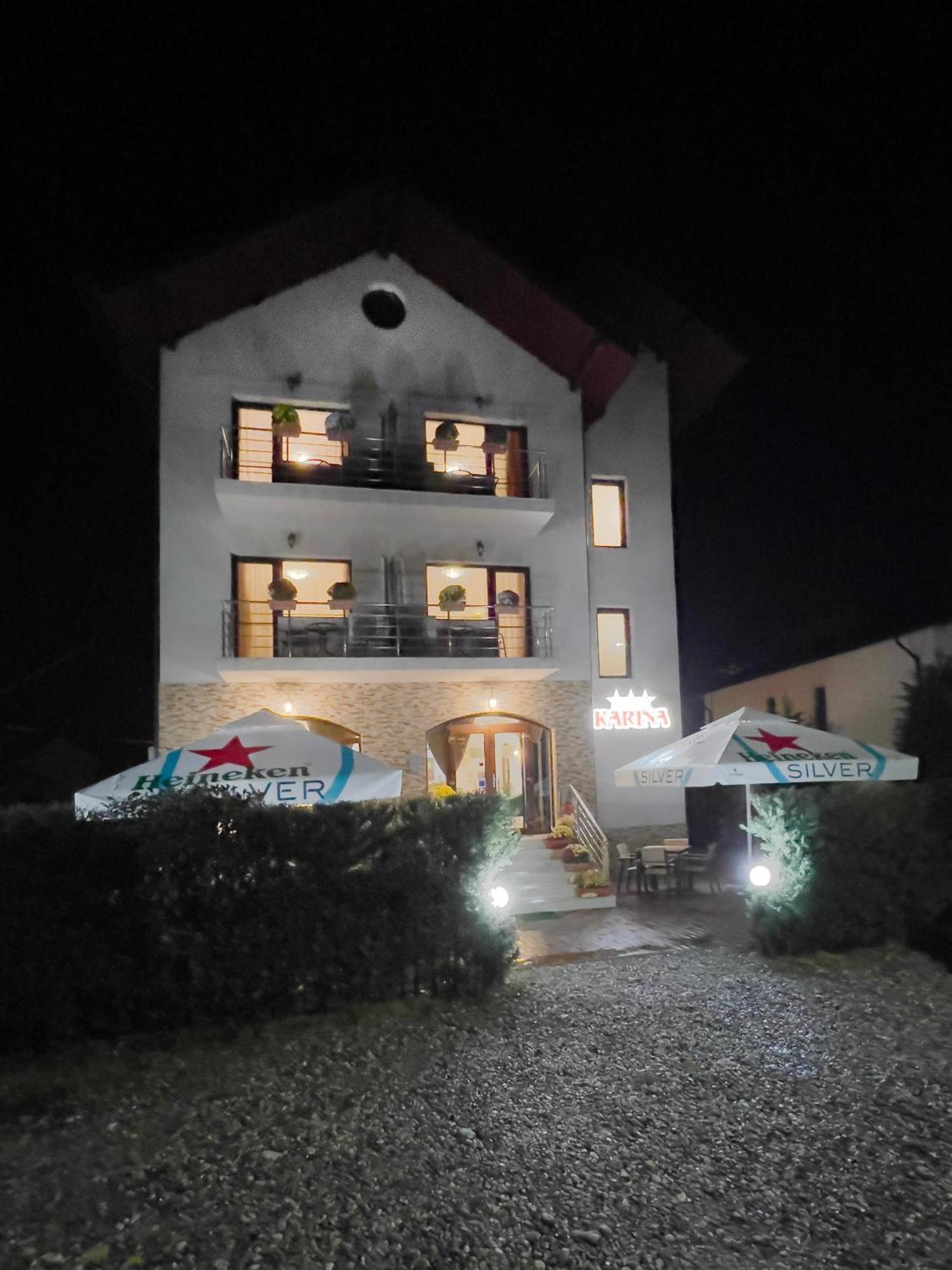 Pensiunea Ewe Caciulata Bagian luar foto
